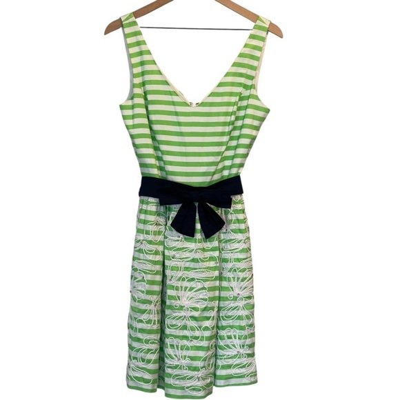 Lilly Pulitzer Roswell Green/White Striped Mini Dress with Navy Bow,Strapless, 8 - Picture 2 of 16